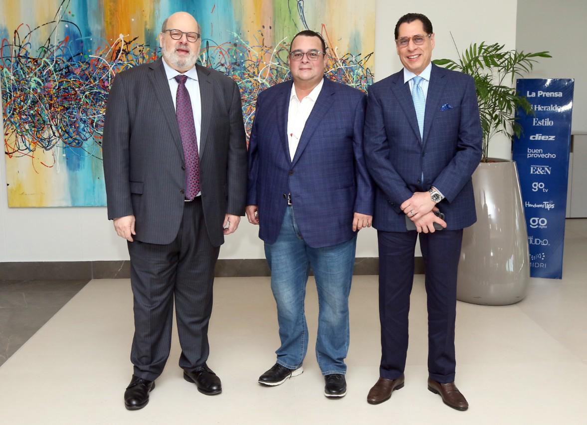 EL HERALDO conmemora su legado con sellos postales