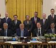 <i>Trump se reunió con los directores ejecutivos el mismo día en que sus asesores anunciaron una nueva herramienta de IA que, según dijeron, facilitará al público el acceso a los servicios gubernamentales. Foto de cortesía</i>
