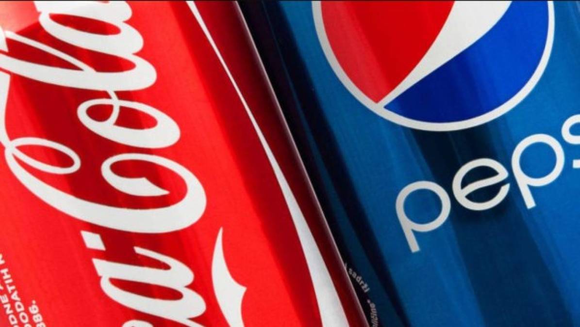 ﻿Coca Cola y Pepsi se felicitan en campaña publicitaria de Navidad