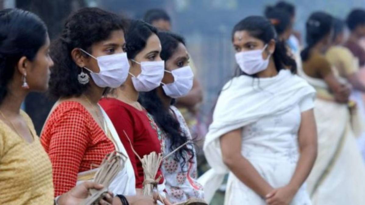 India se encuentra en el puesto 2 de países con mayor cantidad de infectados. La lista de los primeros diez se compone de la siguiente manera: Estados Unidos 12909344, India 9221998, Brasil 6118708, Francia 2204813, Rusia 2138828, España 1614126, Reino Unido 1542594, Italia 1455022, Argentina 1374631, Colombia 1254979.