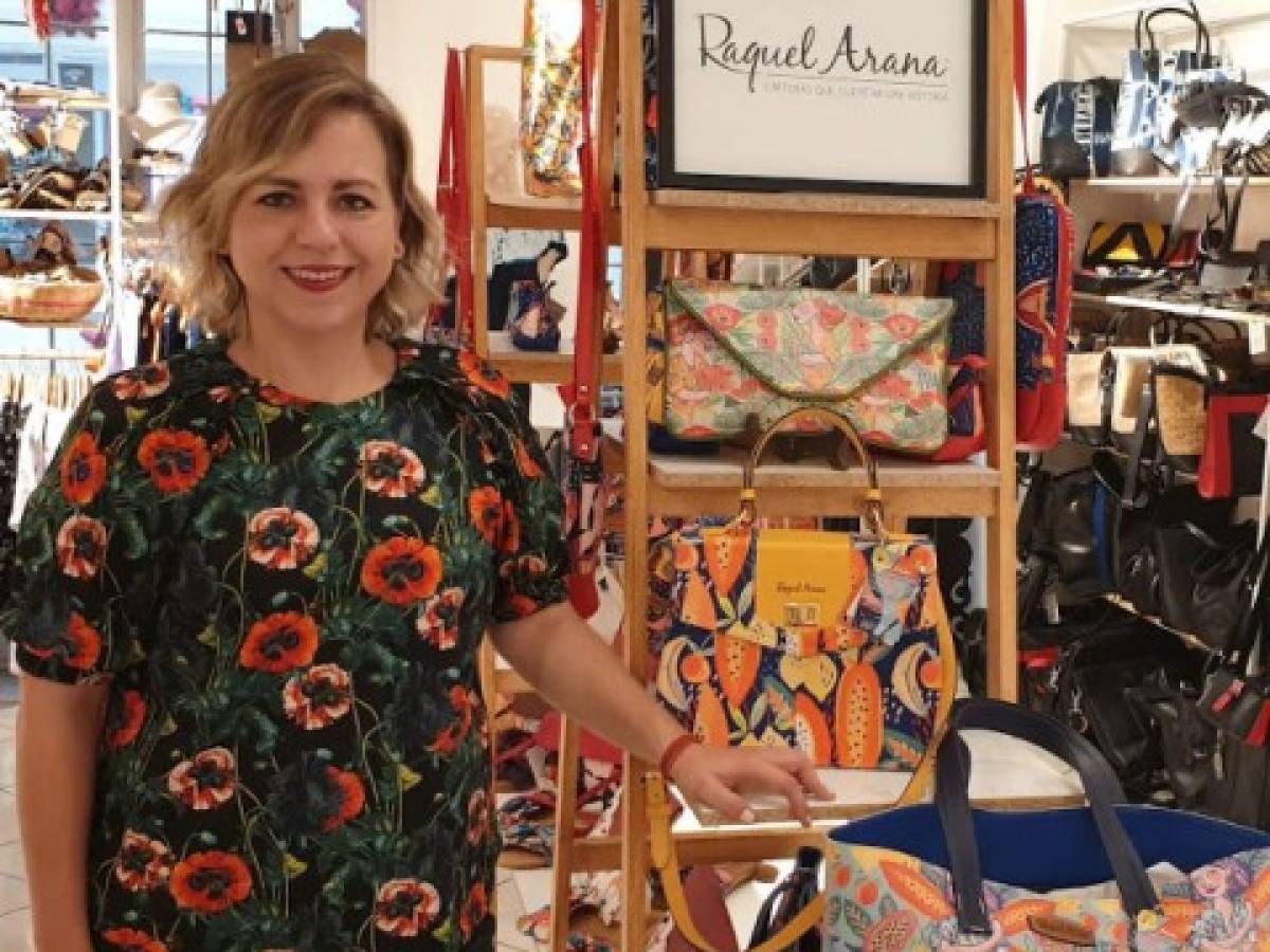 El Salvador: Raquel Arana presenta nueva colección inspirada en fortalezas y coraje de la mujeres