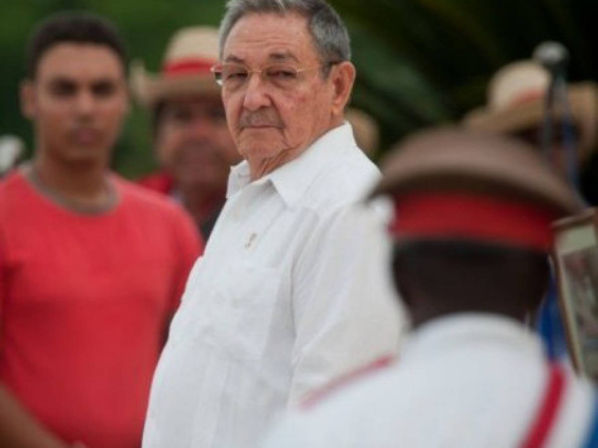 Raúl Castro elimina histórico Ministerio del Azúcar de Cuba