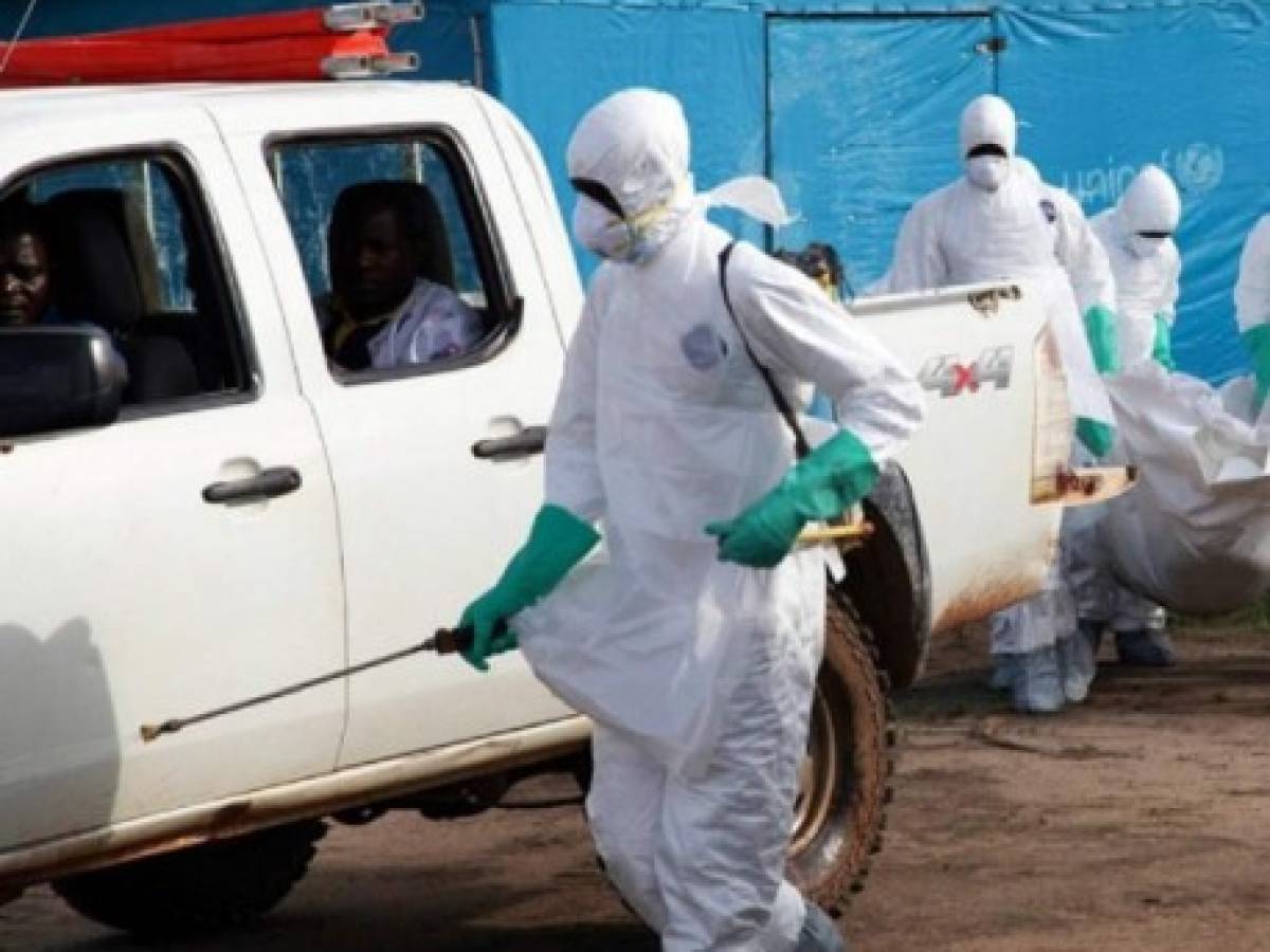 EE.UU. activa centro de emergencia por ébola