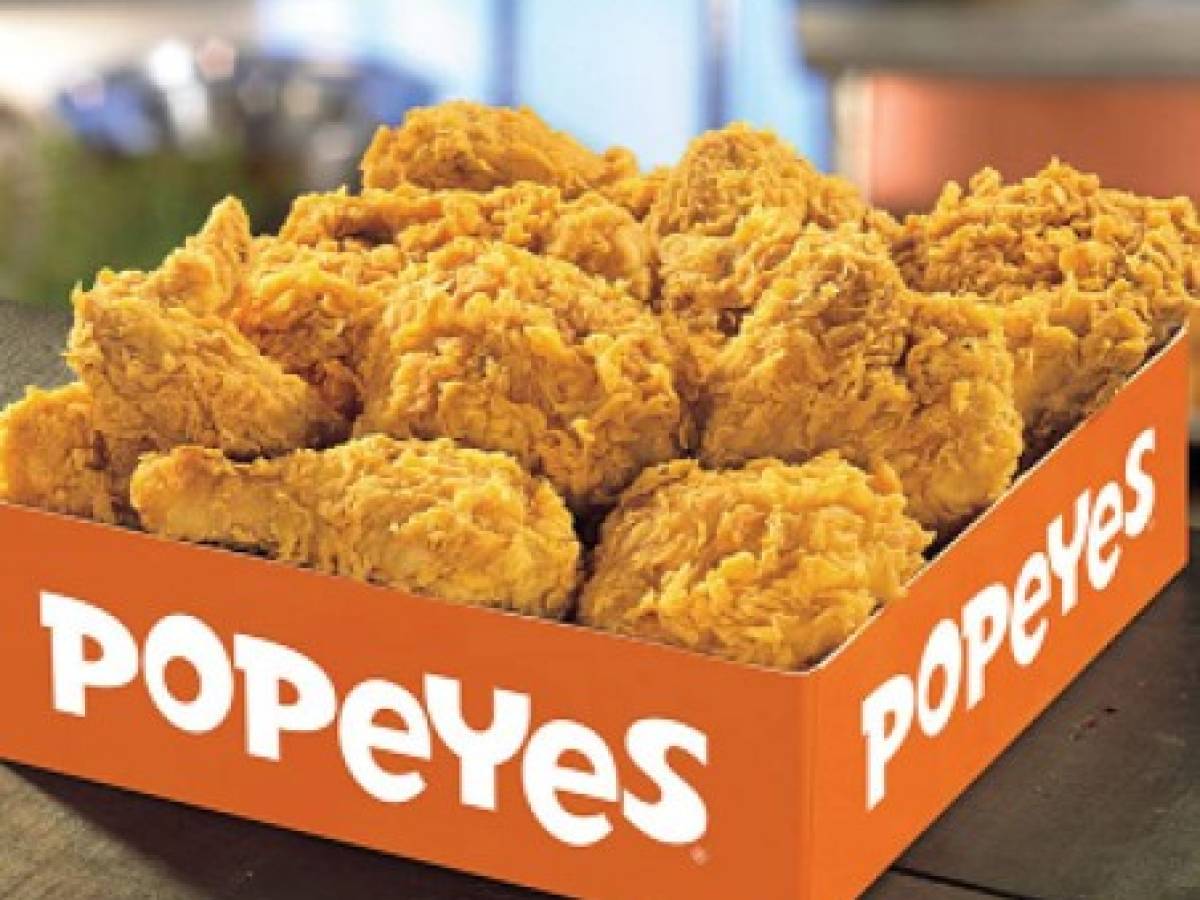 Burger King a punto de adquirir Popeyes en todo el mundo