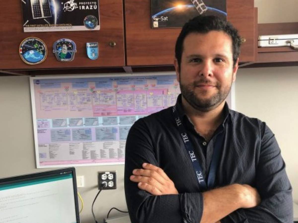 Adolfo Chaves, cumpliendo el sueño de realizar un viaje espacial