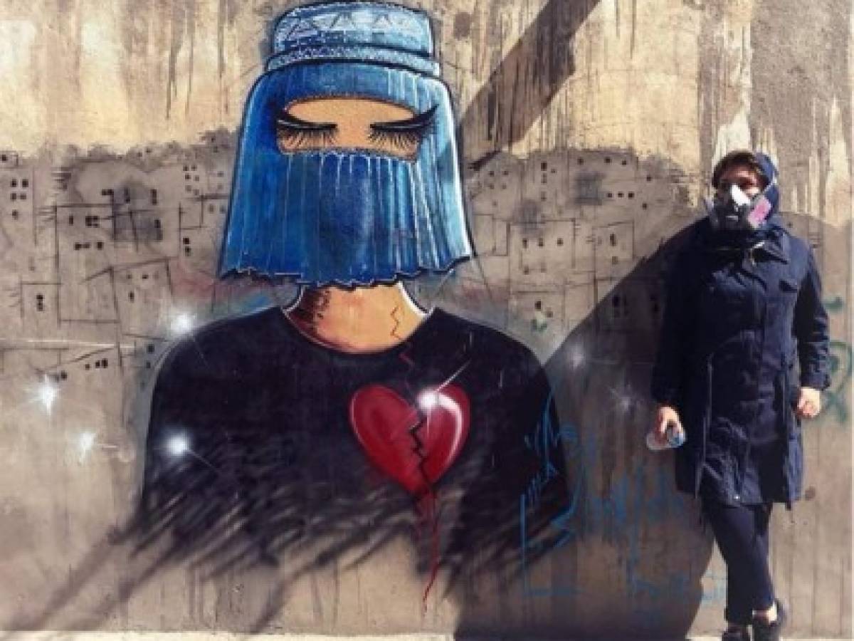 FOTOGALERÍA: Shamsia Hassani, la grafitera que da voz a las mujeres afganas