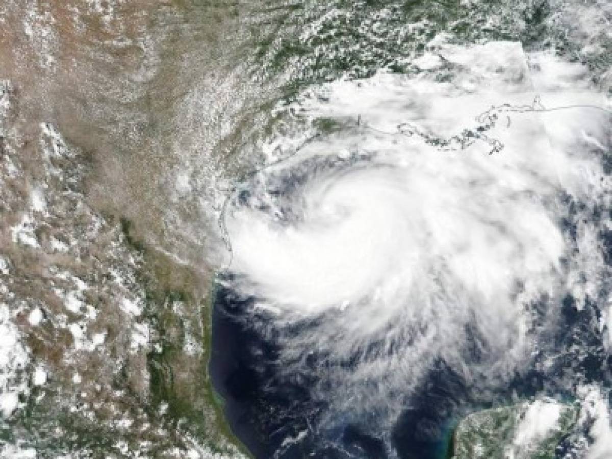 Hanna se convierte en el primer huracán del Atlántico de este año