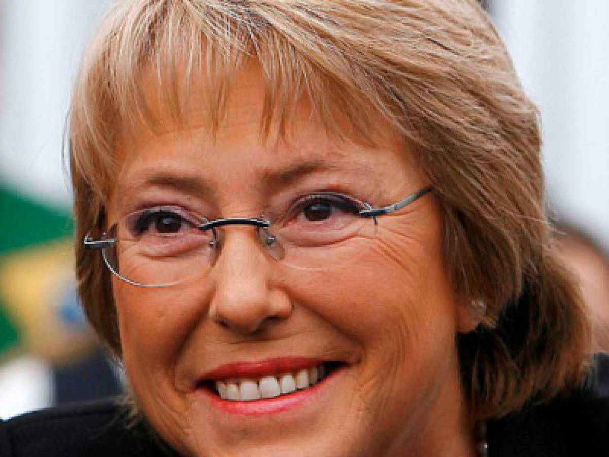 Chile: Michelle Bachelet vuelve a la Moneda