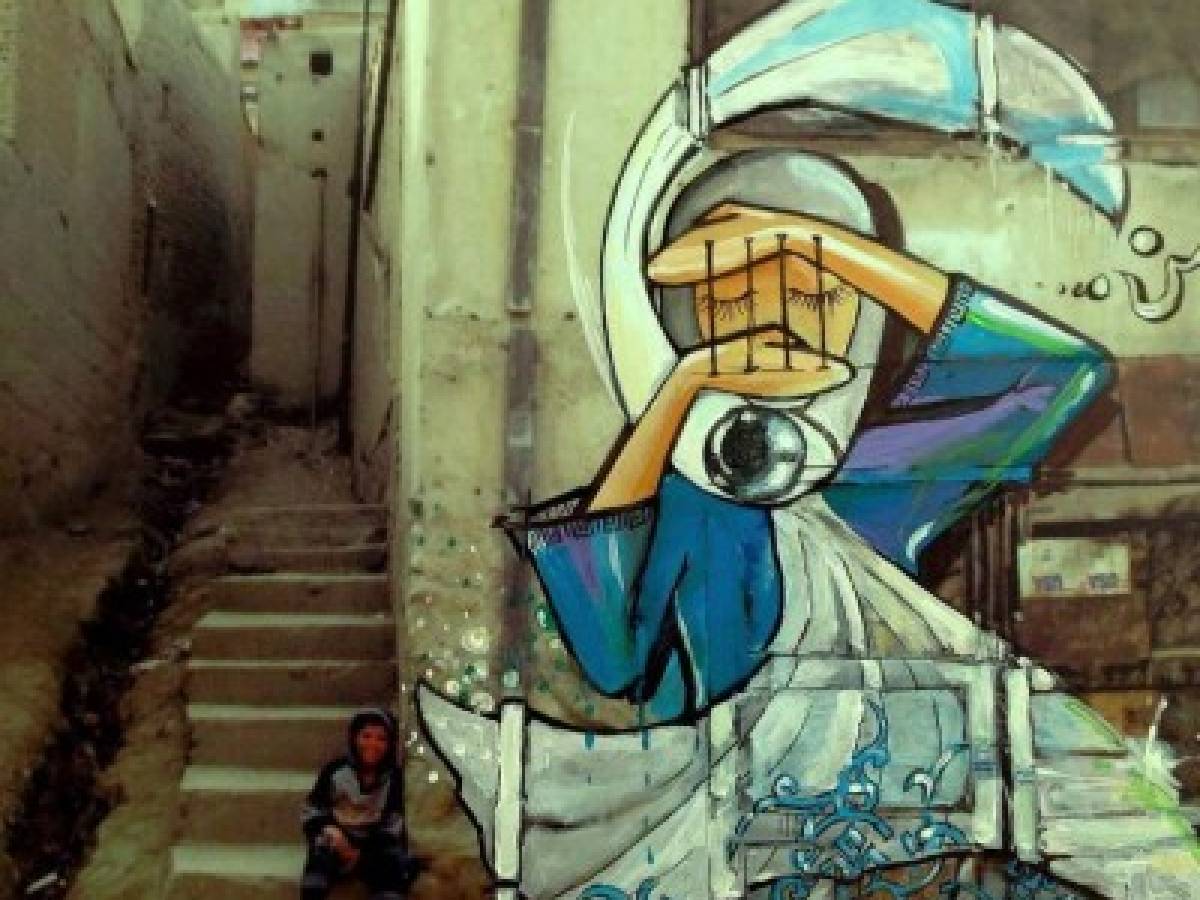 FOTOGALERÍA: Shamsia Hassani, la grafitera que da voz a las mujeres afganas