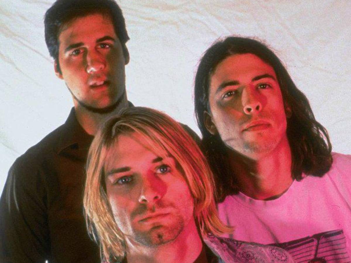 ¡Revelación! Esta era la letra original y desconocida del mayor éxito de Nirvana