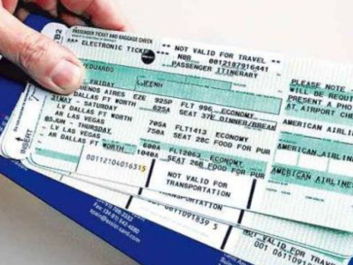Cómo y cuándo encontrar pasajes aéreos baratos