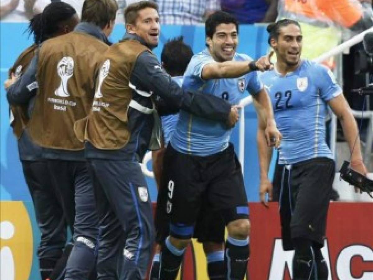 Uruguay 2 - Inglaterra 1
