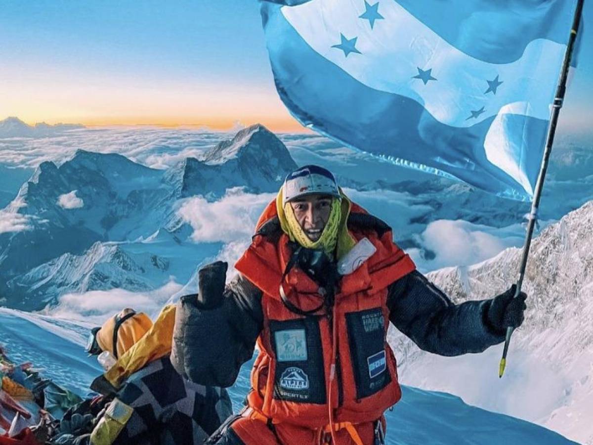 Ronald Quintero se convirtió en el primer hondureño en llegar a la cima del Everest