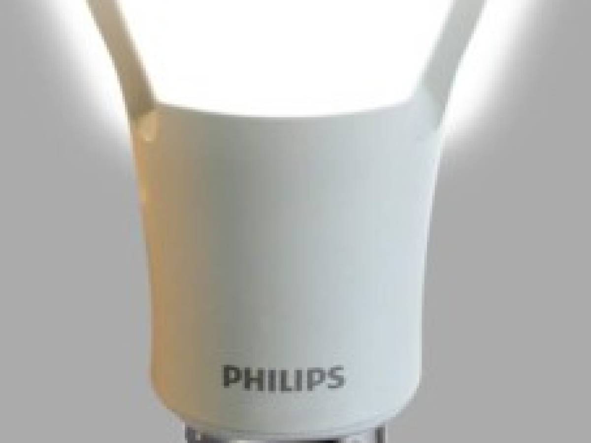 Ganancias de Philips caen 15% en primer trimestre