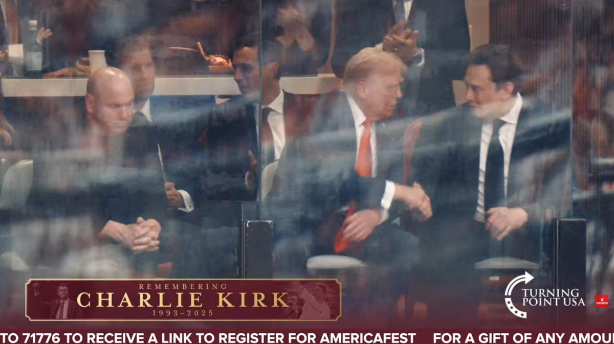 Trump y Elon Musk se reencuentran y se dan la mano