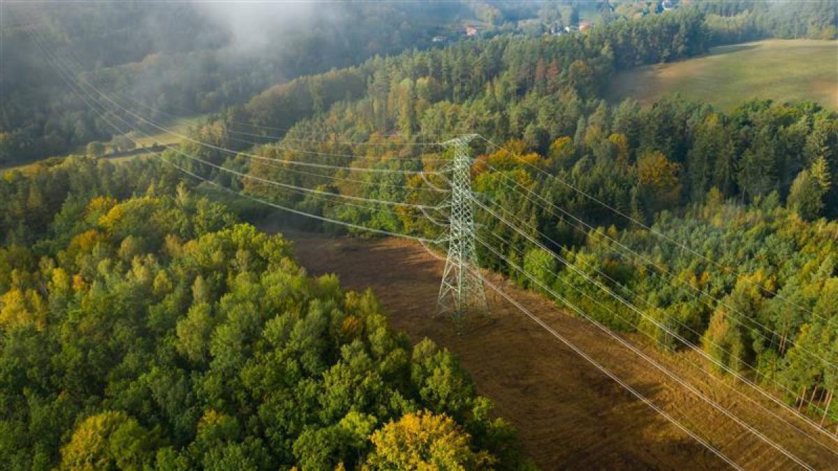 Honduras recibirá US$165 millones para modernizar la red eléctrica
