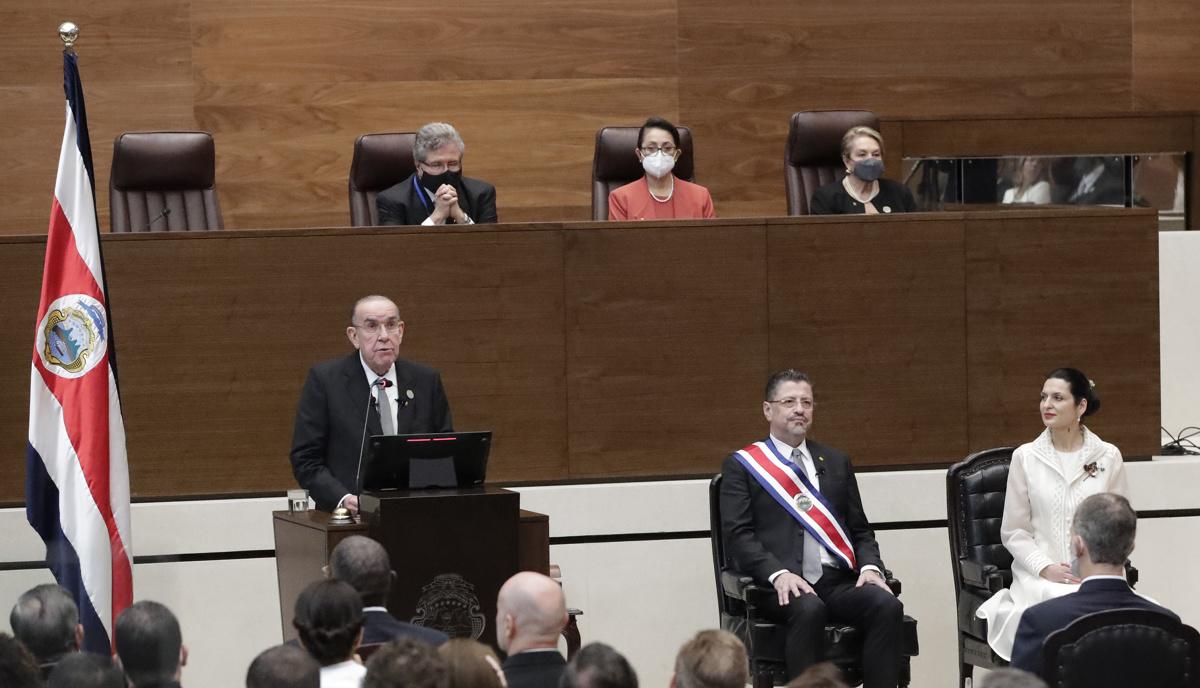 EEUU retira visas a funcionarios ticos y Chaves tilda de 'vergonzosa' la decisión