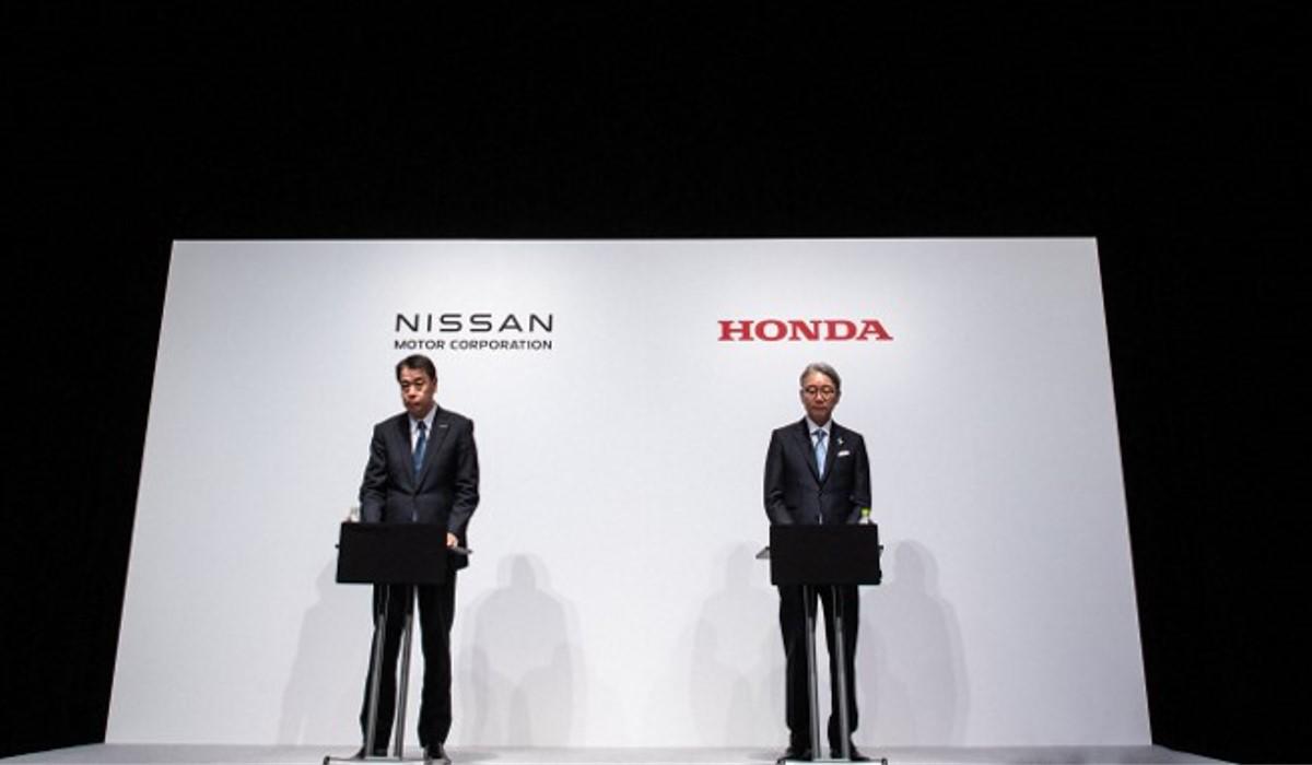 Gigantes rivales Nissan y Honda se plantean alianza sobre vehículos eléctricos