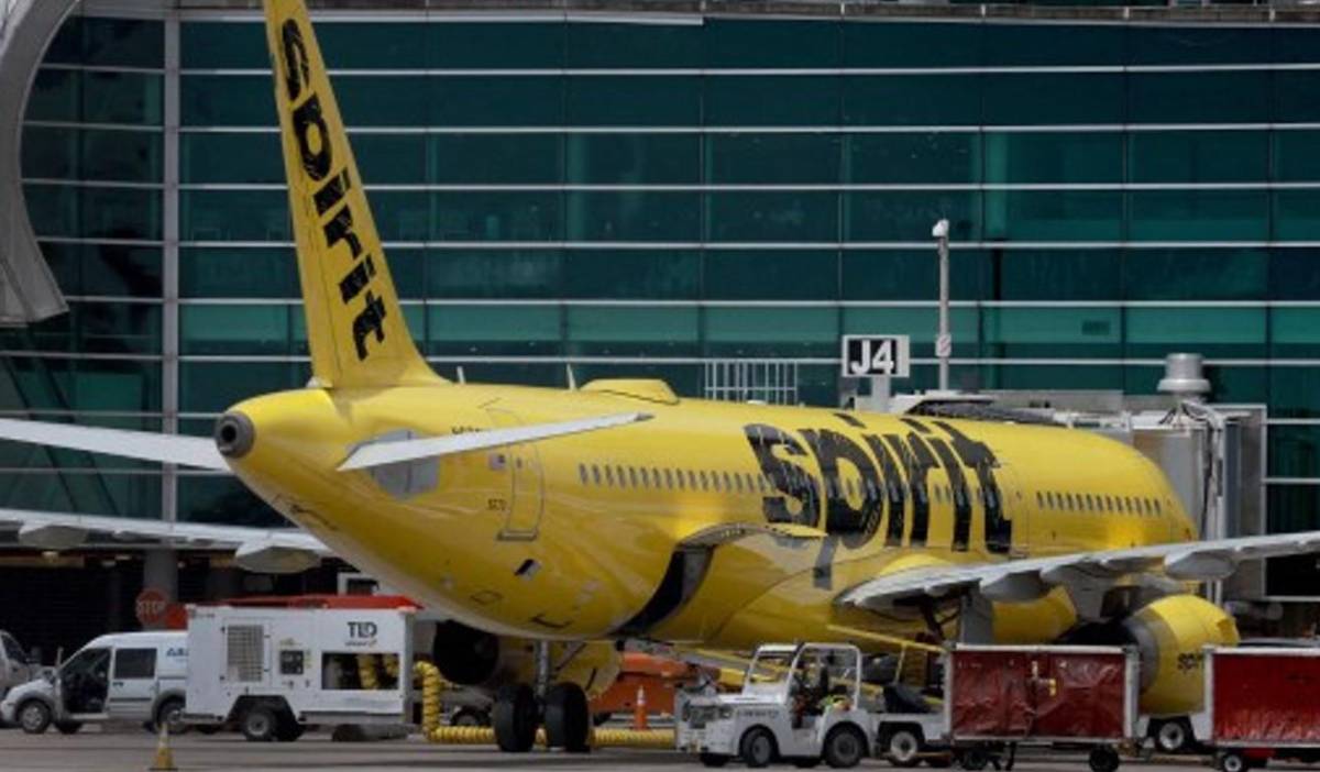 Spirit Airlines elimina 200 puestos de trabajo para recortar gastos