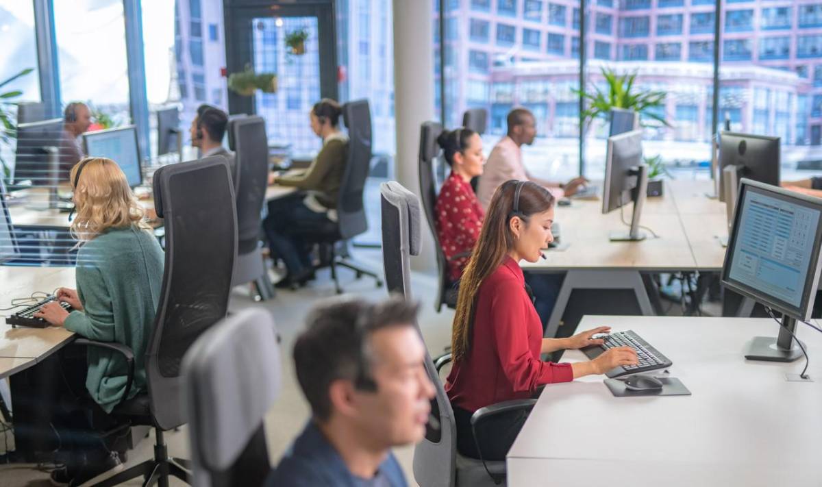 ¿Qué está fallando en la adaptación laboral de jóvenes de la Generación Z?