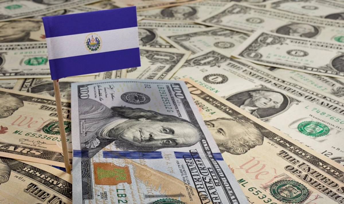 Moody's: Necesidades de financiamiento de El Salvador han erosionado su fortaleza fiscal