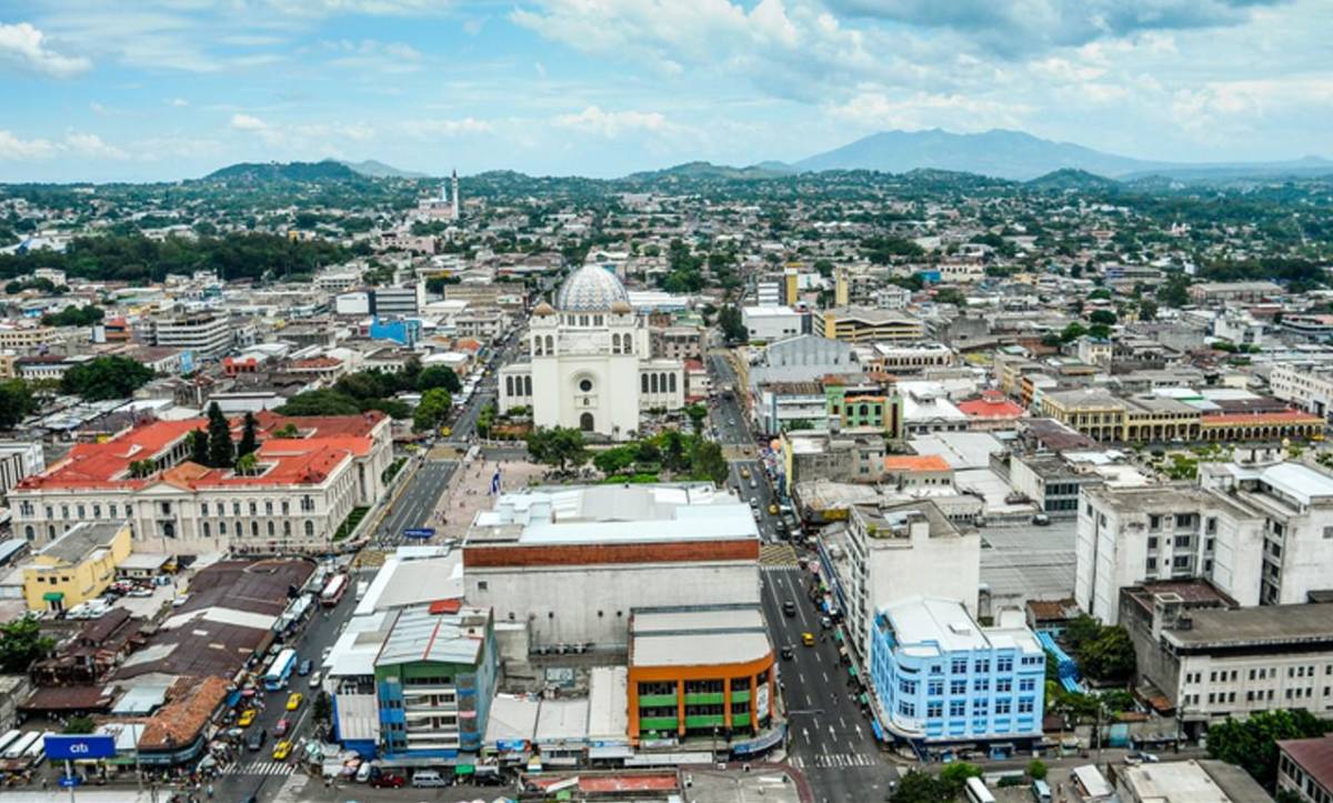 PIB salvadoreño creció 4,1 % en el segundo trimestre, el mayor incremento en dos años