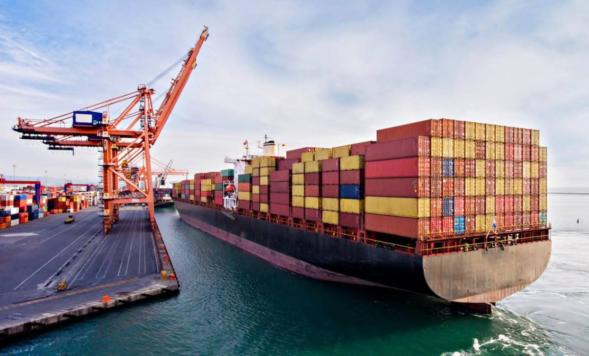 Tarifas de envío mundiales aumentarán a medida que los transportistas eviten el Mar Rojo