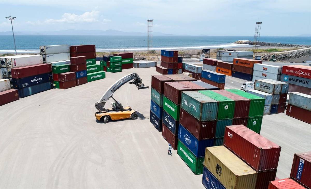 Exportaciones de bienes de Costa Rica reportan crecimiento del 12 % en primer trimestre