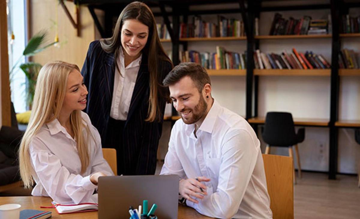 Descubra dos estrategias sencillas para ganar más influencia en el trabajo