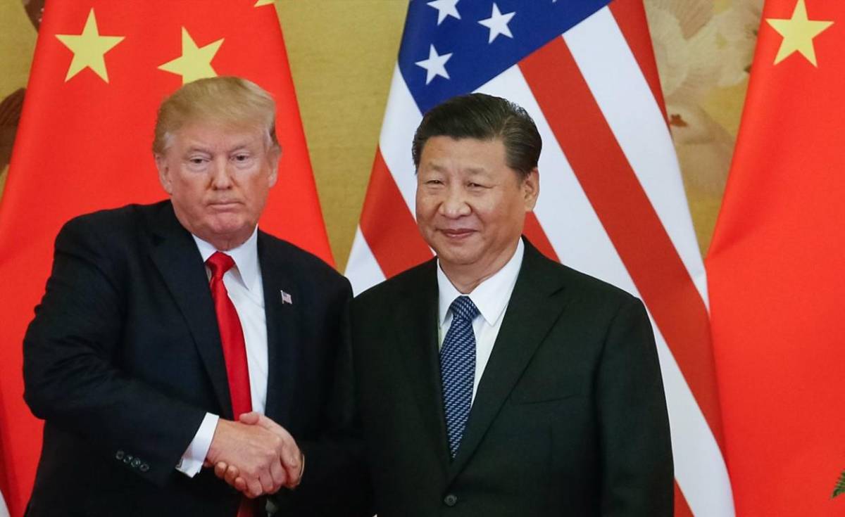 Trump acuerda verse con Xi en octubre y visitar China a principio de 2026