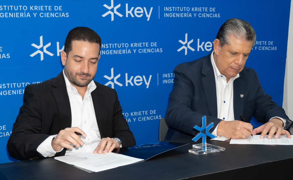 Firman alianza para potenciar el talento en inteligencia artificial en El Salvador