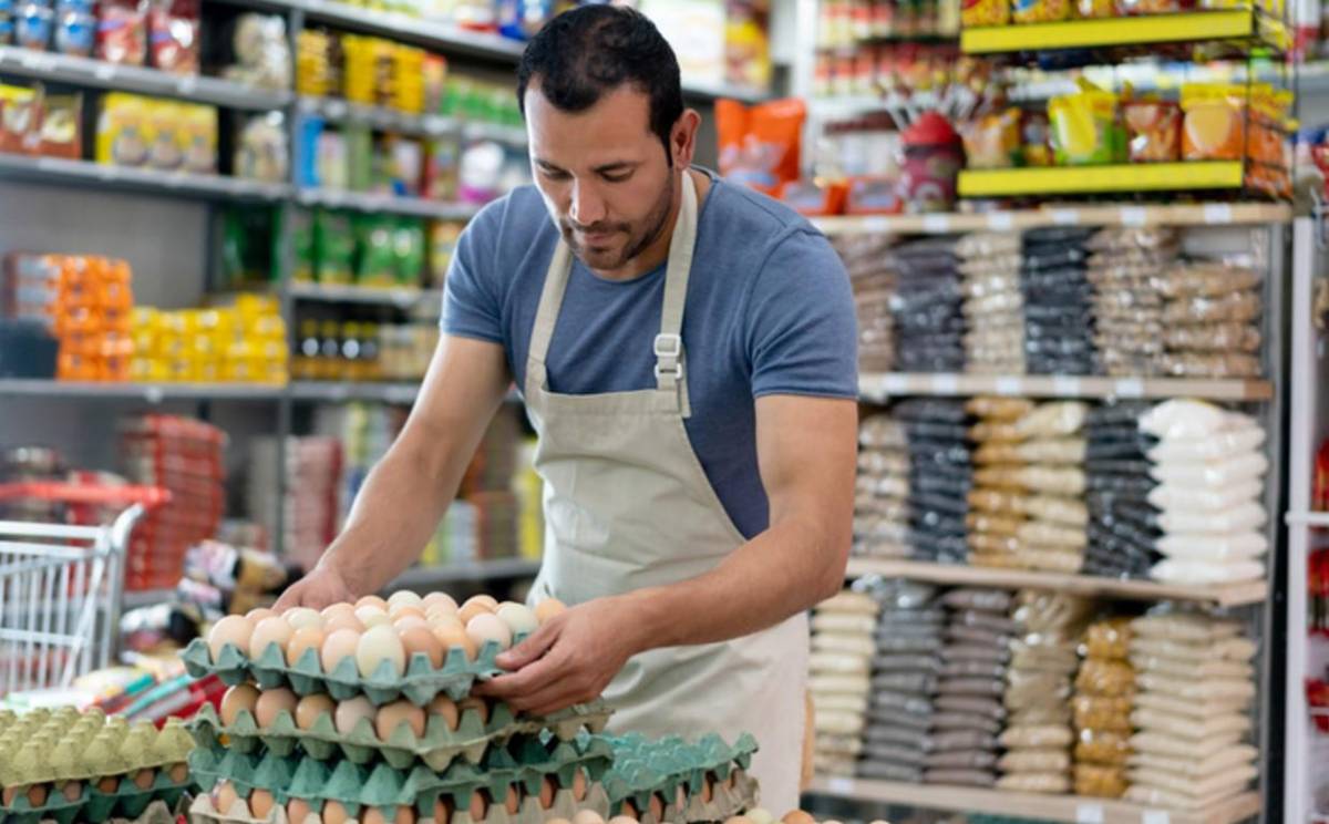 Casi 40 % de establecimientos de comercio en Costa Rica dicen es difícil llenar vacantes