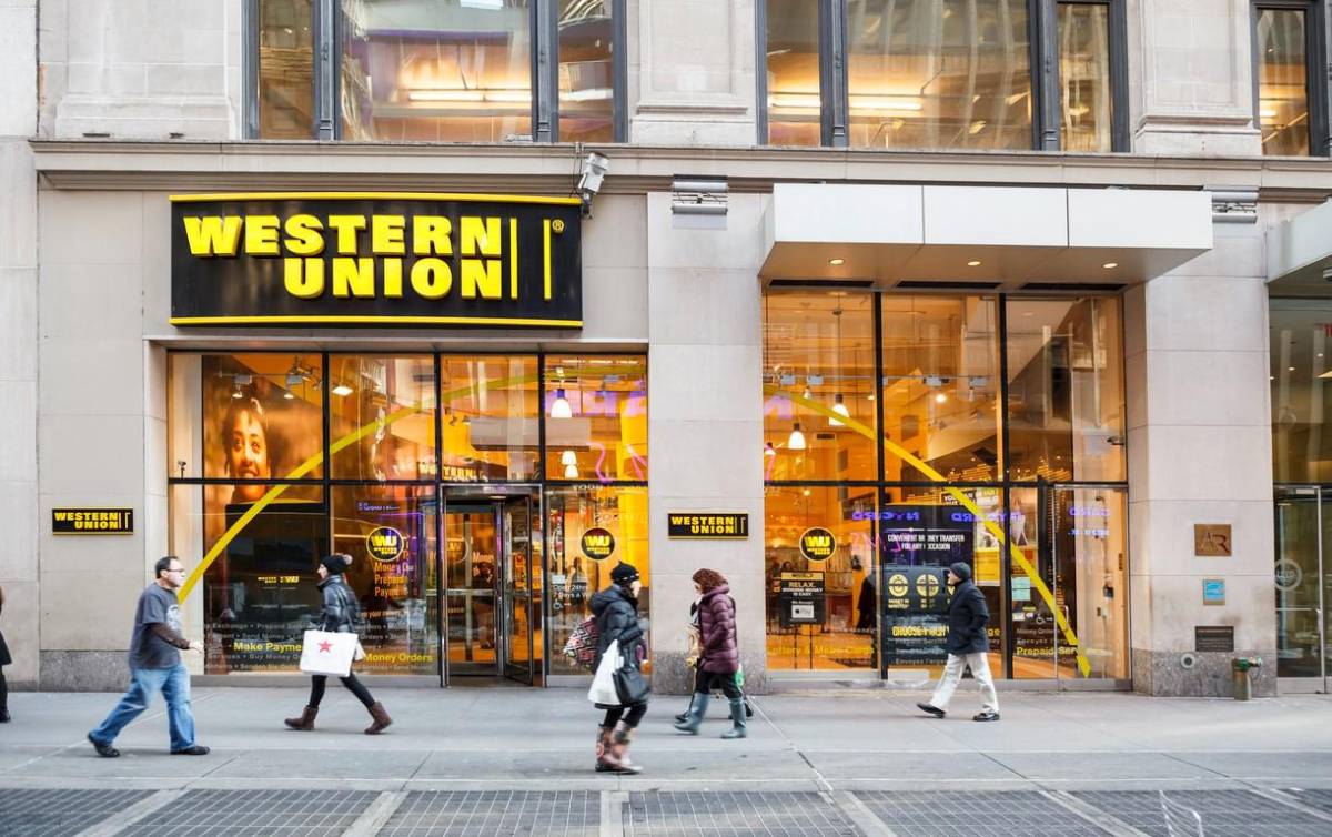 Western Union avanza hacia una 'tarjeta estable' y planes para su propia stablecoin
