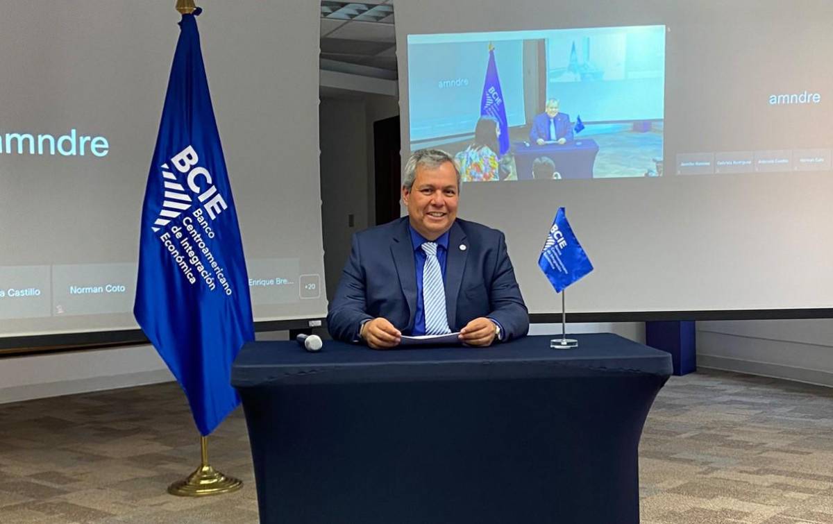 BCIE presenta demanda contra el expresidente ejecutivo Dante Mossi