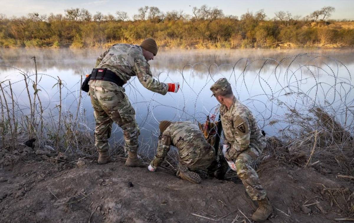 HRW: Plan de Texas contra cruces irregulares 'pone vidas en riesgo'