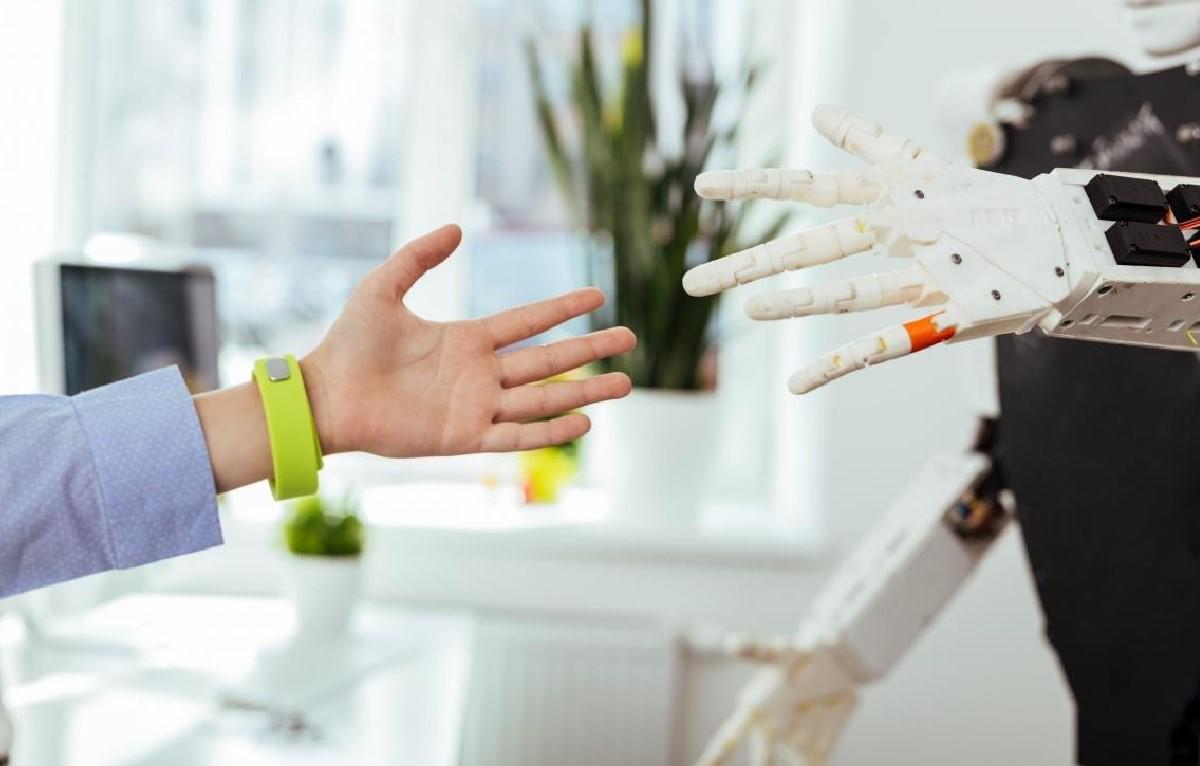 Meta planea invertir en robots humanoides impulsados por IA, según un memorándum