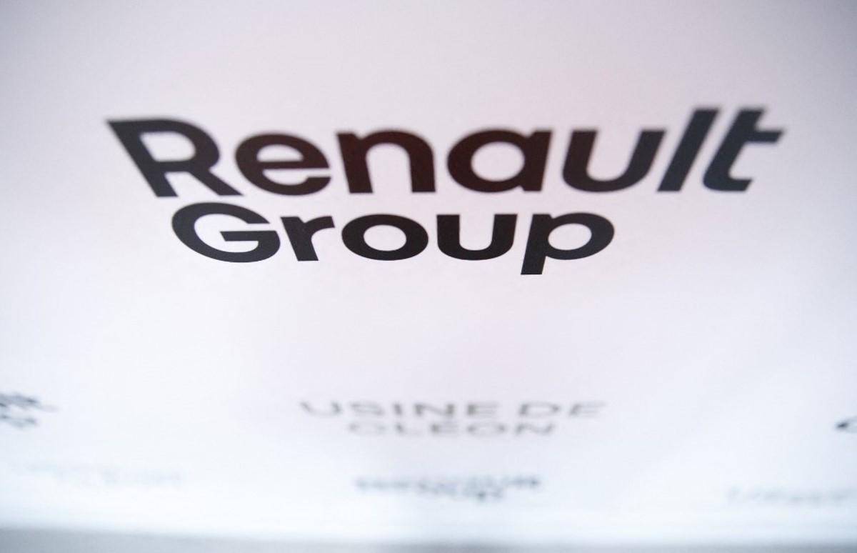 Renault anula salida a bolsa de su filial eléctrica Ampere