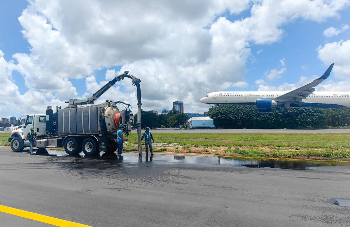 Pista del Aeropuerto La Aurora estará cerrada la mañana del 23 de junio 2025