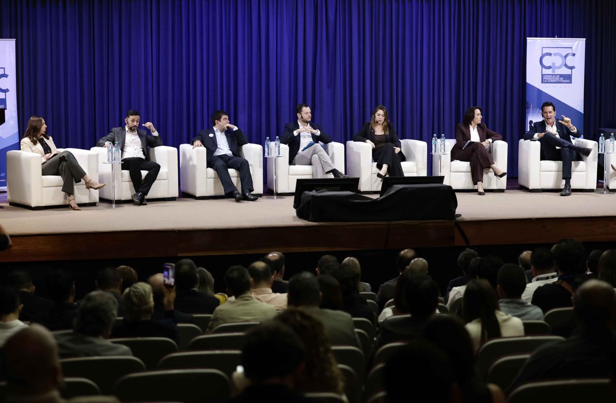 Costa Rica: candidatos presidenciales firman compromiso ético por la democracia y respeto