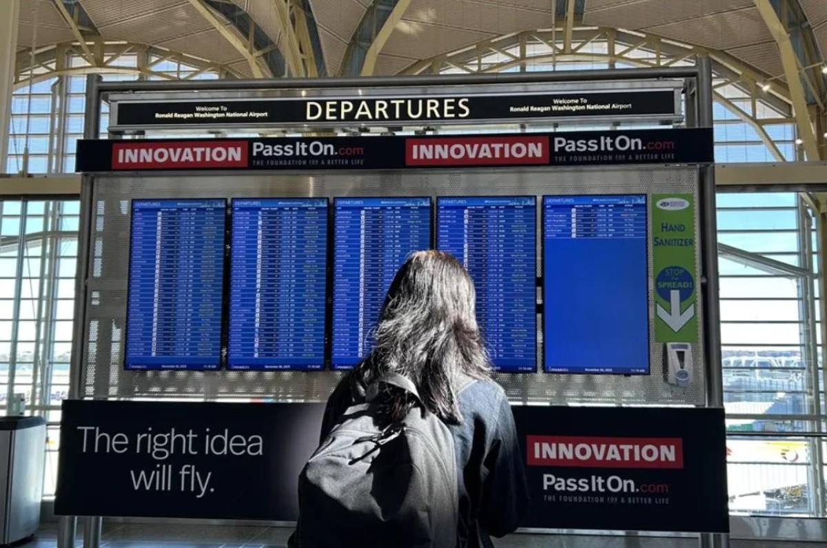 Lo que debe tomar en cuenta ante inédita reducción de tráfico aéreo en EEUU por cierre federal