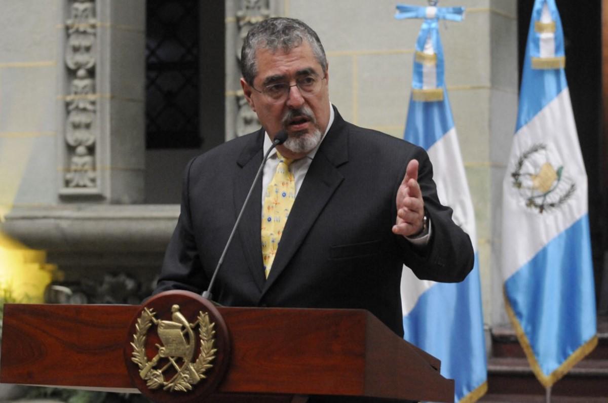 Presidente guatemalteco tendrá gira en Europa y se reunirá con Macron y rey de España