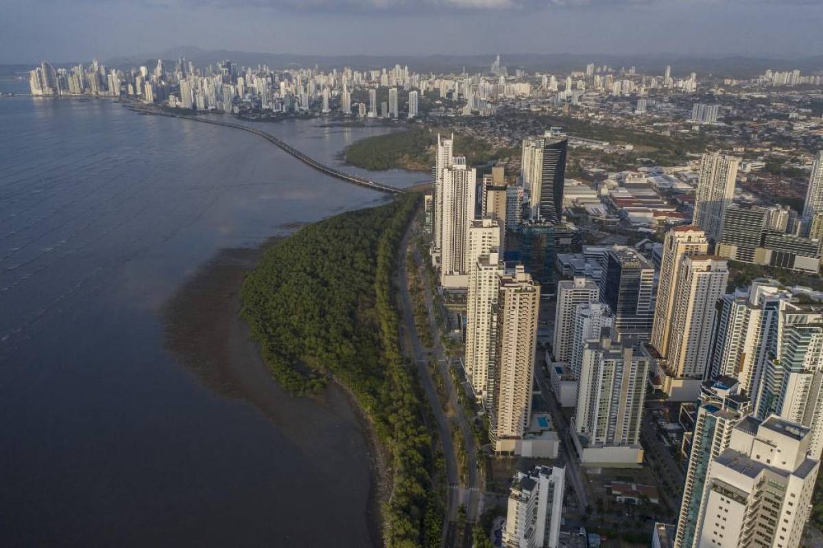 Panamá formaliza solicitud para ingresar a la OCDE