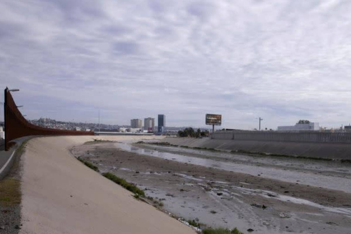 EEUU y México firman acuerdo para erradicar crisis de agua residual en Tijuana