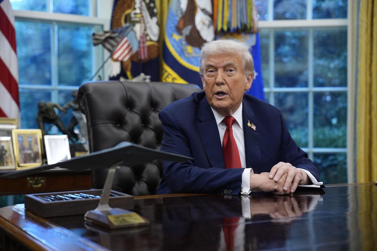 Trump advierte a Gustavo Petro que será 'el siguiente' después de Maduro