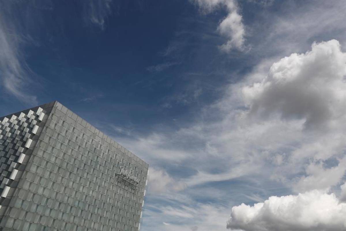 Telefónica vende su filial en Ecuador a Millicom