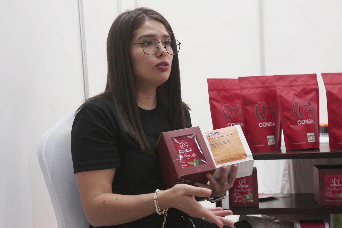 Mujeres hondureñas buscan que se les tome en cuenta en la cadena del valor del café