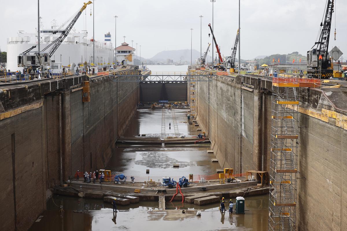 Canal de Panamá: acuerdo portuario de Hutchison puede amenazar neutralidad