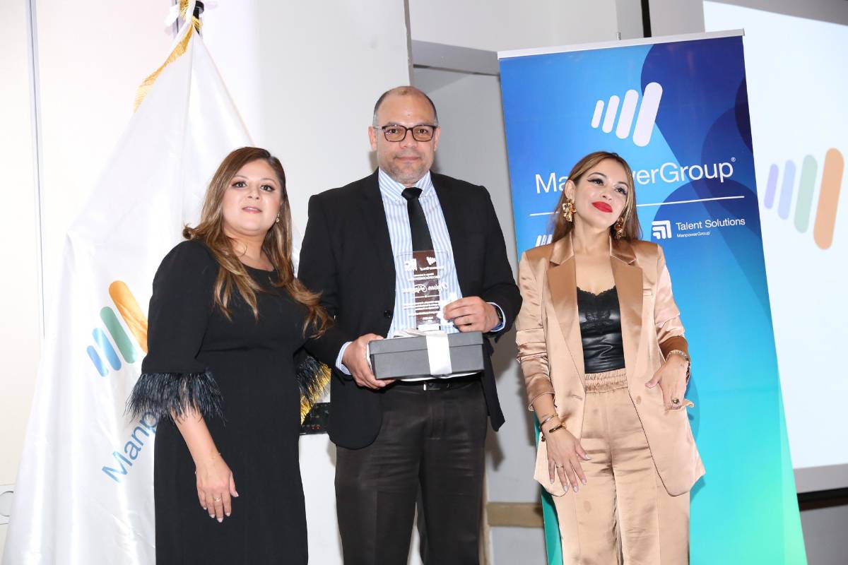 Presidente de Grupo OPSA recibió reconocimiento en gala de Manpower y Brain Co.