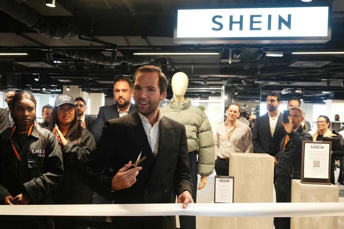 Shein llega a París con primera tienda física