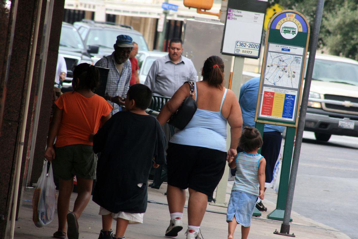 México duplicará para 2060 gasto en tratar obesidad que afecta al 75 % de la población